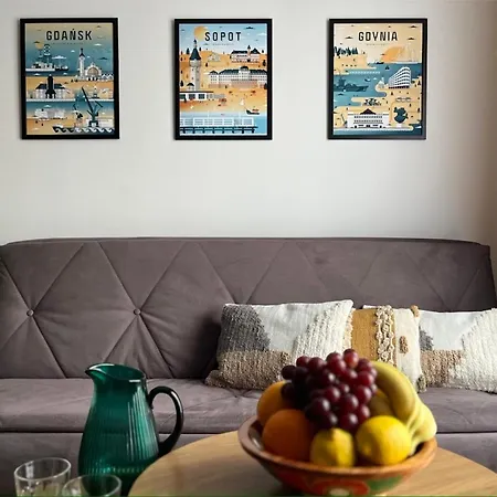 Apartment Starowiejska 54 *